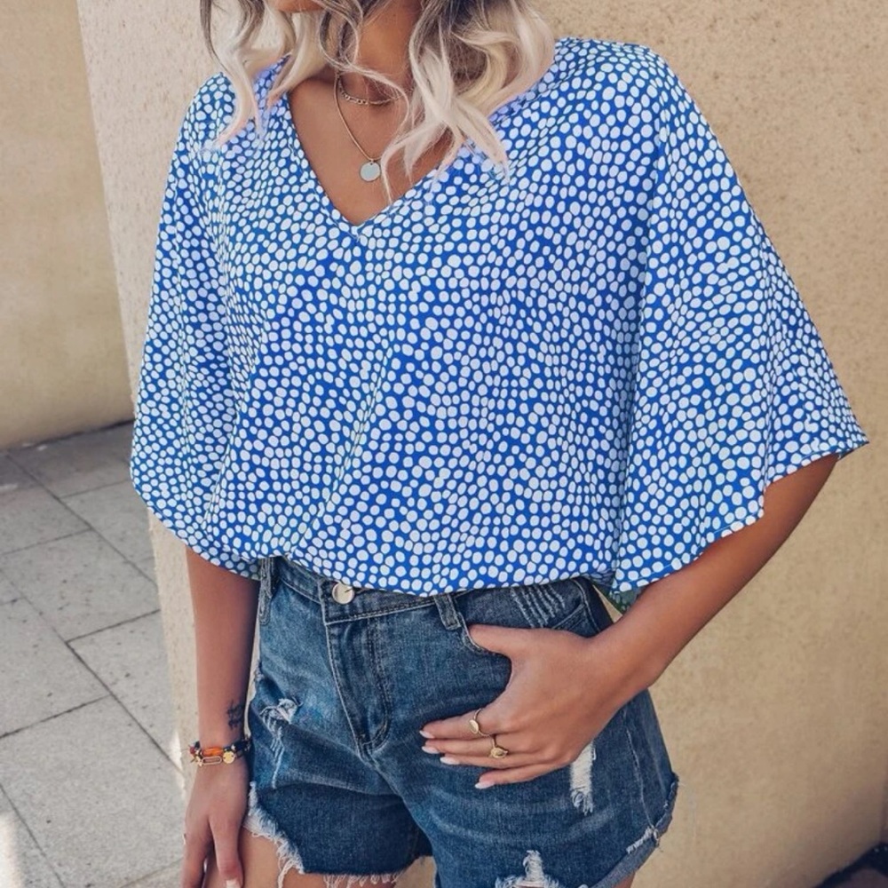 Beautiful woman blouse - Picture 4 of 8